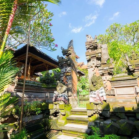 Sania'S House Hotel Ubud Eksteriør billede