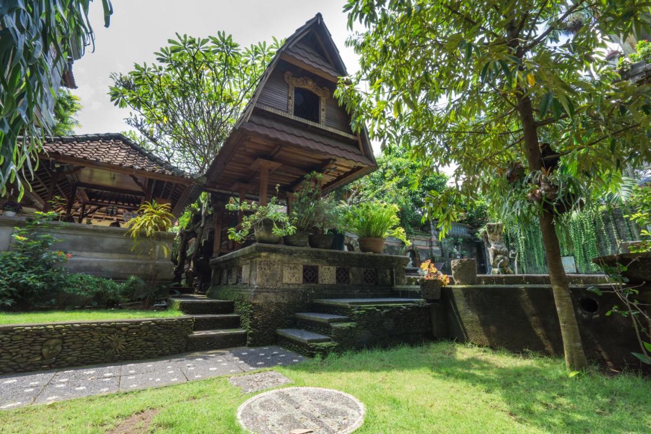 Sania'S House Hotel Ubud Eksteriør billede